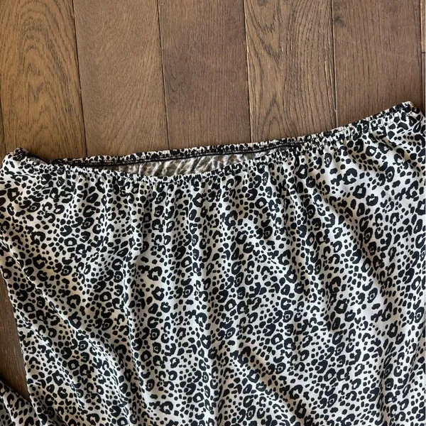 LOFT Black and White Animal Print Blouse - Image 3