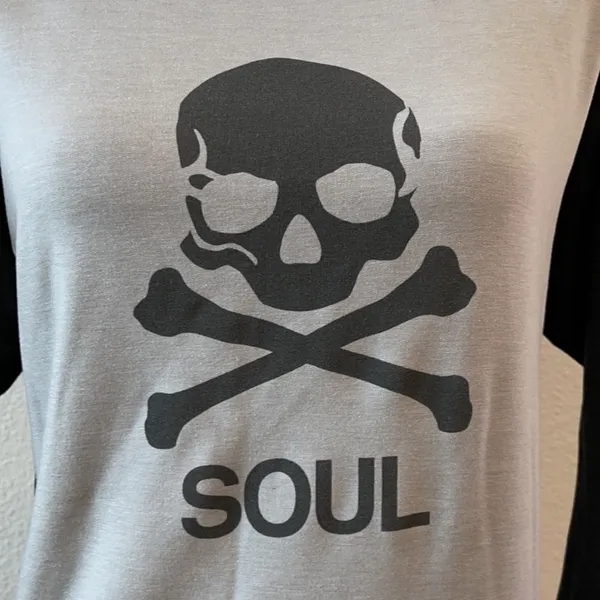 $85 NWT NIKE Soul Cycle pullover M - Image 3