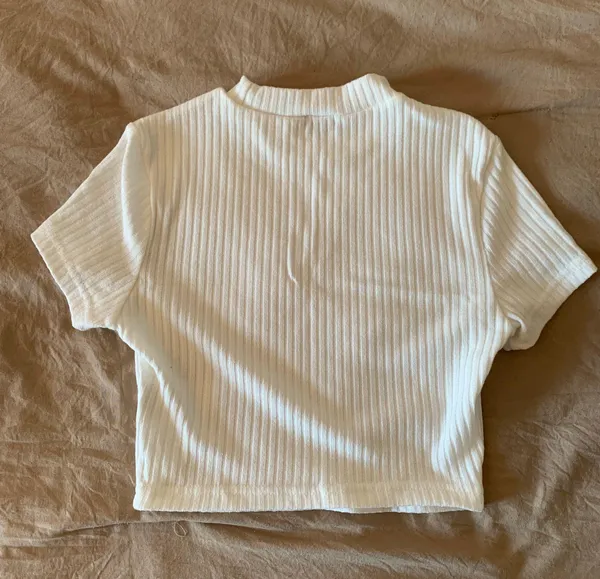 White Baby Tee Size XS - Image 2