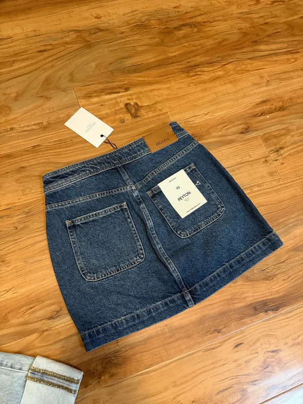 These Three Boutique denim mini skirt  - Image 5