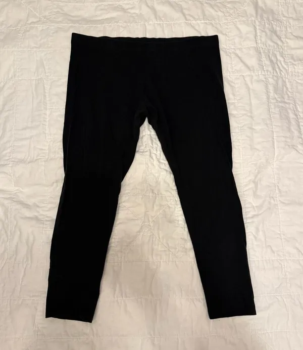 Victoria’s Secret Black Leggings, XL Short - Image 2