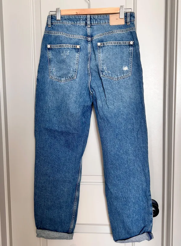 Boyfriend Jeans. Size 2 US - Image 2