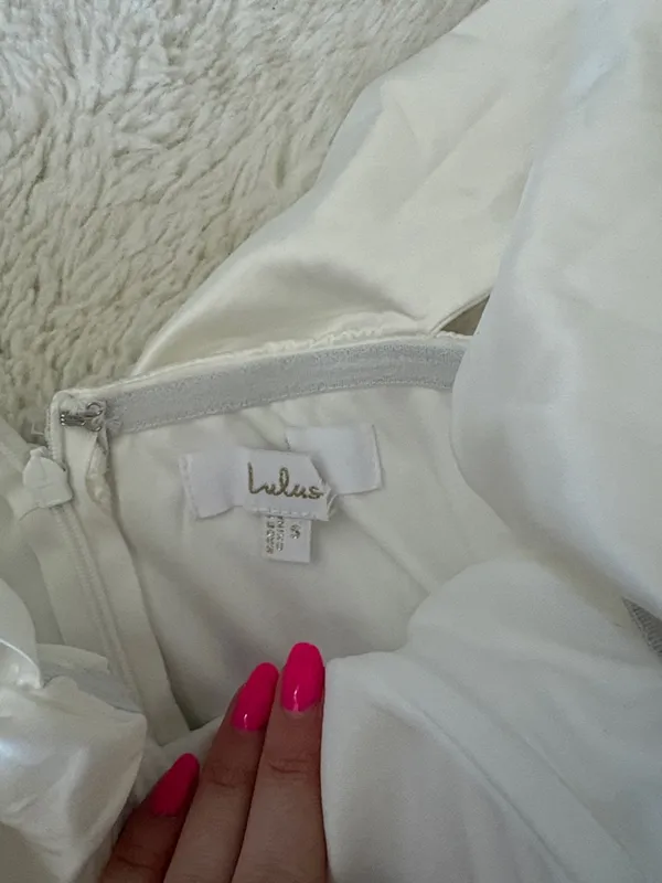 Lulus Torri White Satin Off-the-Shoulder Maxi Dress Size small Bridal classic - Image 7