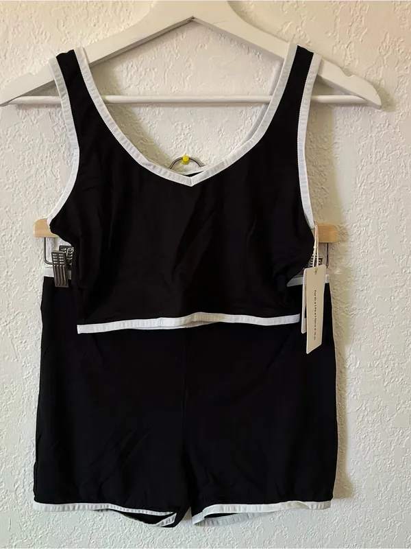 Commense Black & White Trim Crop Tank & Short Set S NWT - Image 2