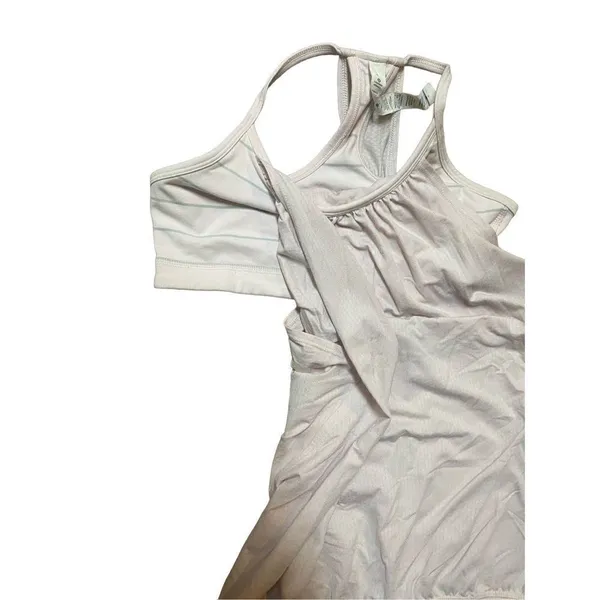Lululemon No Limit Tank‎ Top Shirt w Built in Sports Bra size 4 light pink - Image 7