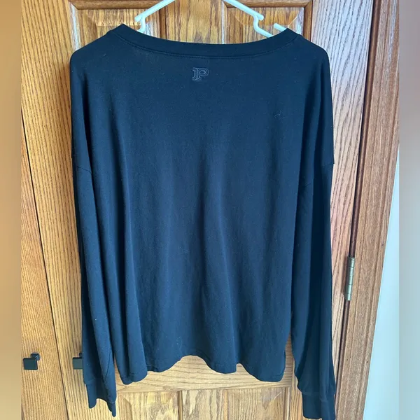 PINK Victoria’s Secret Black Vneck Long Sleeve Shirt Size XL - Image 3