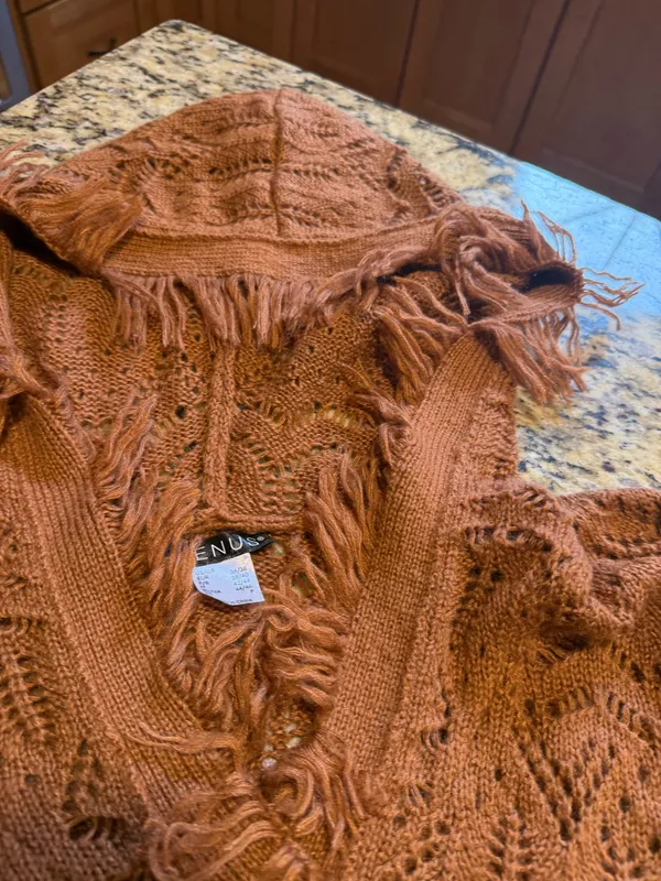 Venus Sweater Small - Image 2