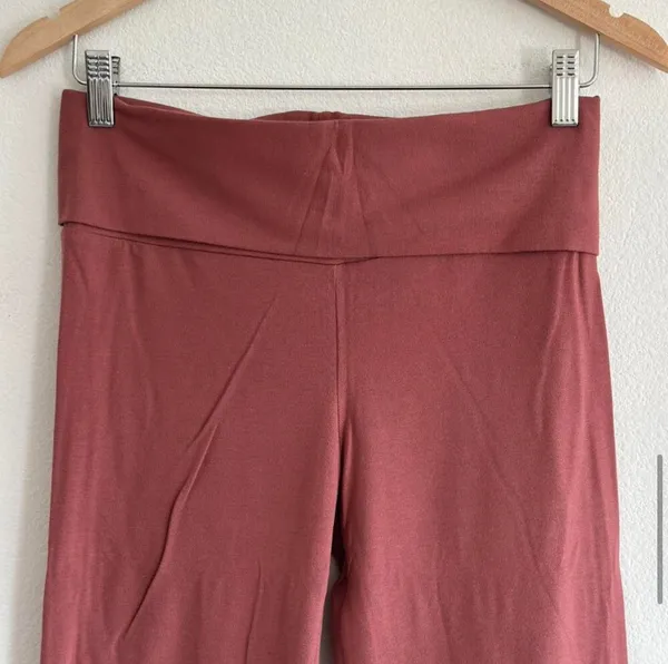 SKIMS Foldover Pants Redwood M - Image 4