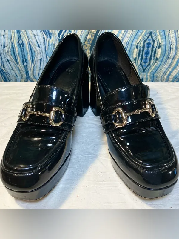 H&M Black Patent Loafers Chunky Block Heel Whimsy Goth Dark Academia 90s Y2K 8 - Image 4