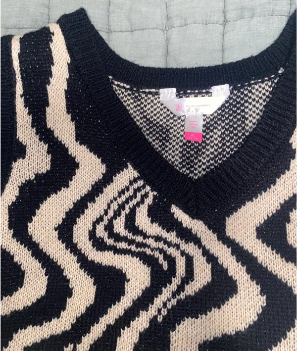 No Boundaries Sweater Vest - Image 2