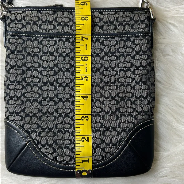 Vintage Coach Signature Canvas Crossbody Bag Mini Coach "c" Monogram Purse Small - Image 14