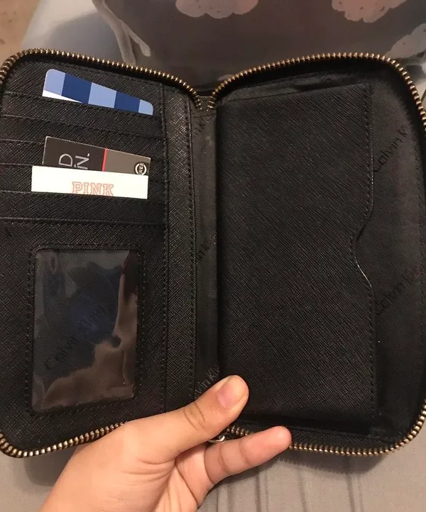 Calvin Klein Wristlet / /wallet - Image 2