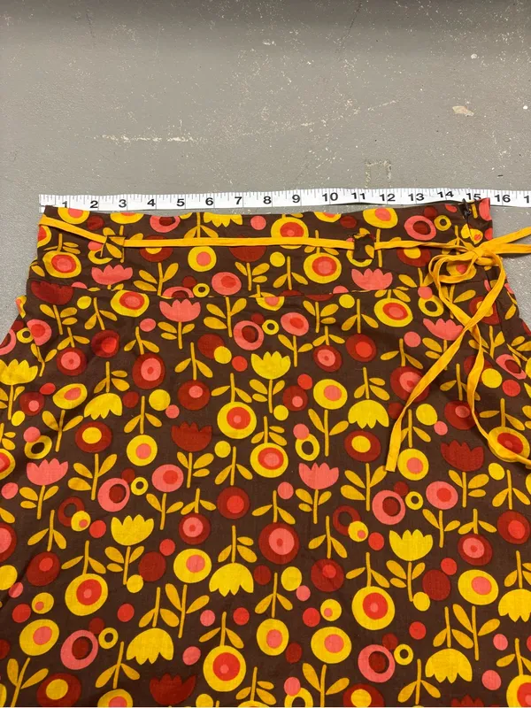 Retro 70s Vibe Floral Skirt Boho Yellow Brown Mod Flower Print Womens Medium - Image 5