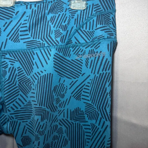 Brooks Leggings Women XL Blue Geometric Equilibrium‎ Running Crop Capri 220610 - Image 9