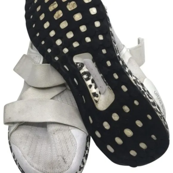 Adidas BOOST White Sneakers Size: US 9.5 - Image 2
