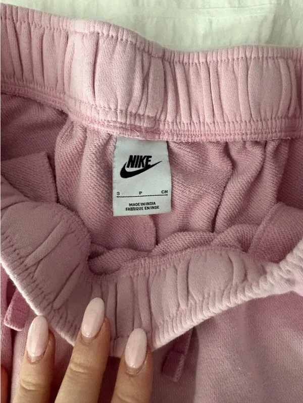 Nike Sweatpants - Image 2