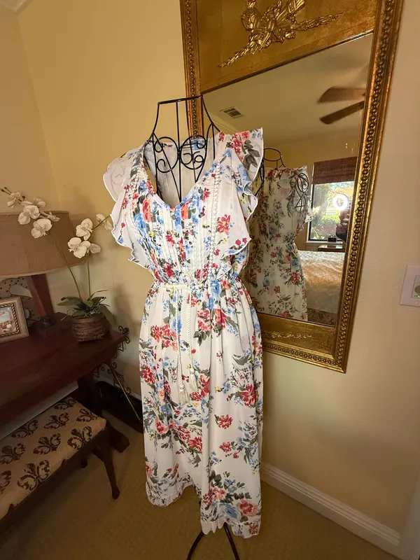 Abercrombie & Fitch Floral Midi Dress with Ruffle Sleeves - Image 4