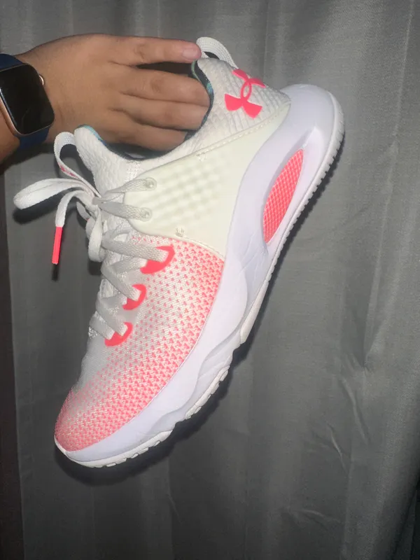 Under Armour Tennis Shoes - Image 3
