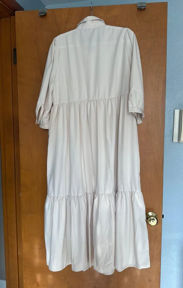 Shein Maxi Dress Cream XL - Image 2