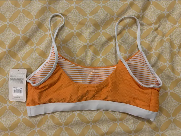 NWT Body Glove Bikini Top - Image 4