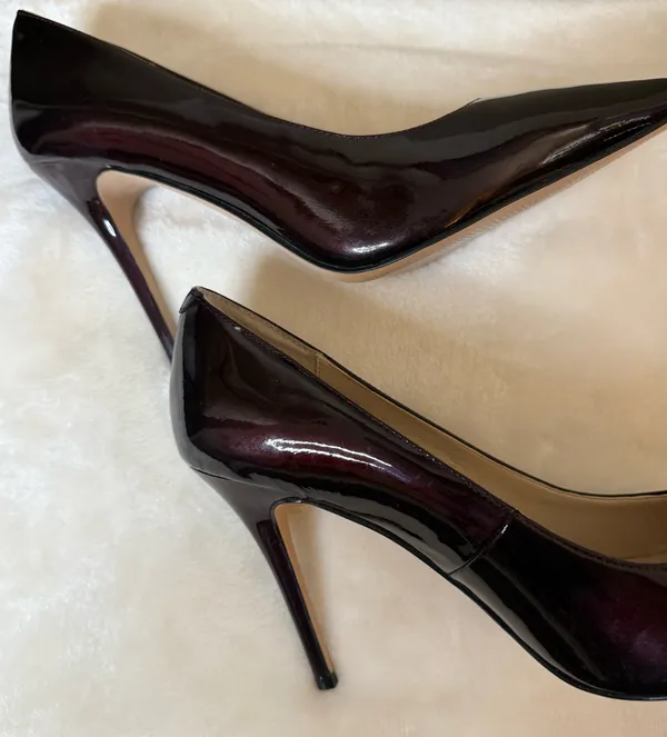 Burgundy 3 1/2 inch pumps - Image 6