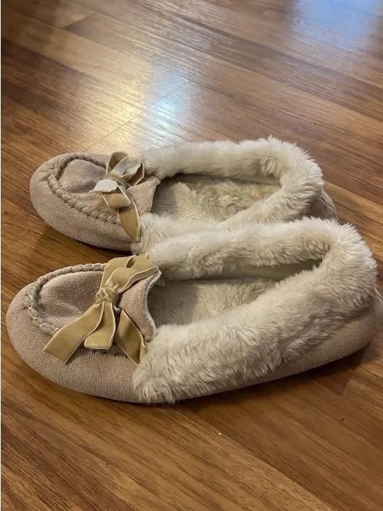 Jessica Simpson Plush Bow Moccasin Slippers - Tan - Image 2