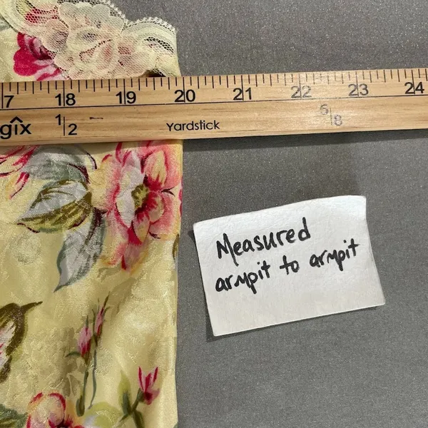 LA Intimates Lingerie Size Large Butter Floral Satin Coquette Lace Slip Romantic - Image 8