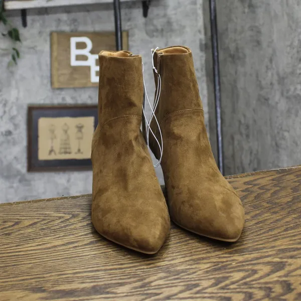NWT Universal Thread Womens Frances Ankle Boots 88744371 Brown 11M - Image 4