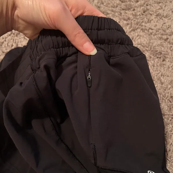 Lululemon ‼️ Hotty Hot Short II 2.5"‼️ - Image 8