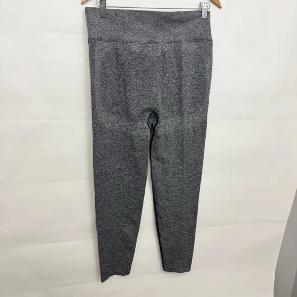 Victoria's Secret PINK gray sport seamless leggings heathered grey size xlarge - Image 4