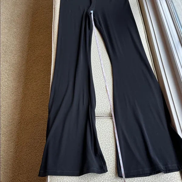 NWOT OFFLINE by Aerie Black Flare Jumpsuit Activewear with adjustable straps XL - Image 11