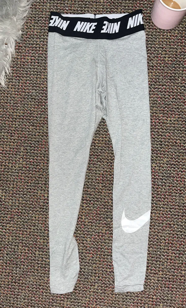 Nike Leggings - Image 2