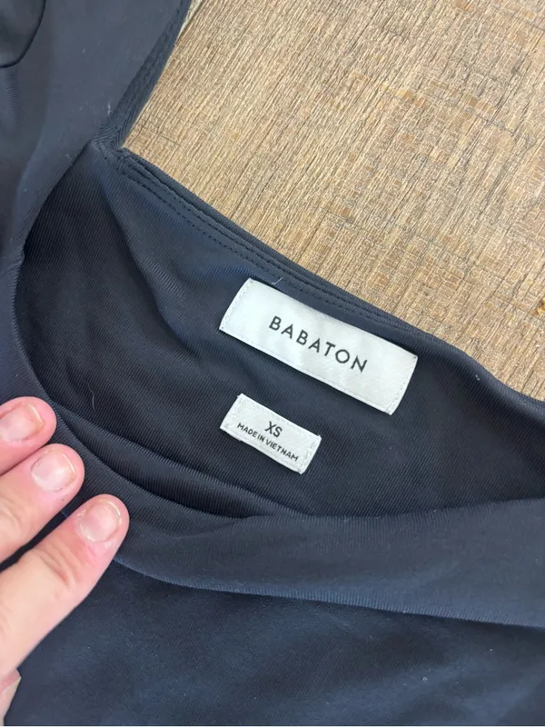 babaton aritzia square neck long sleeve bodysuit - Image 3