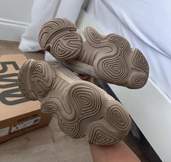 Yeezy 500 Taupe Light Original sneakers - Image 5