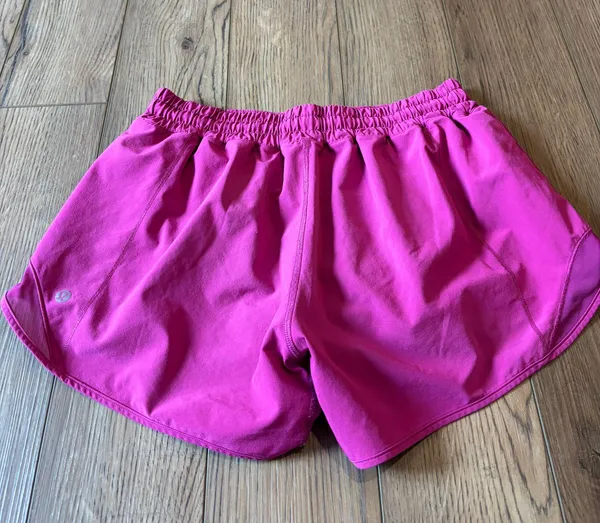 Lululemon Hotty Hot Shorts - Image 3