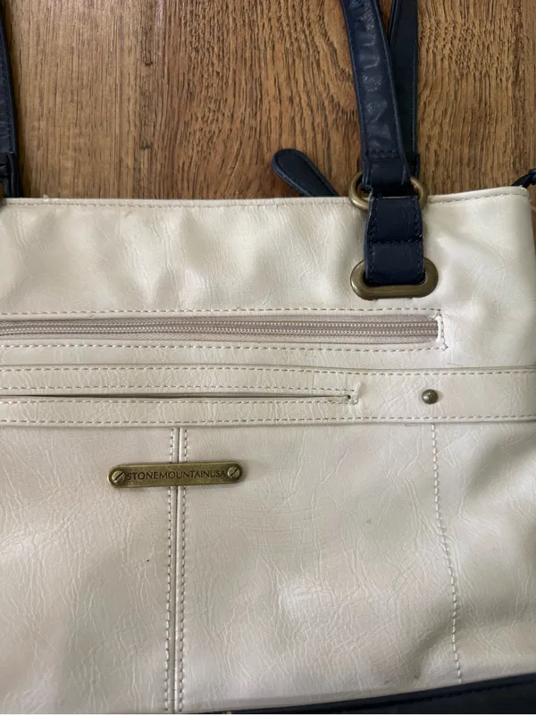 Stone Mountain Purse Navy color block shoulder bag - Image 2
