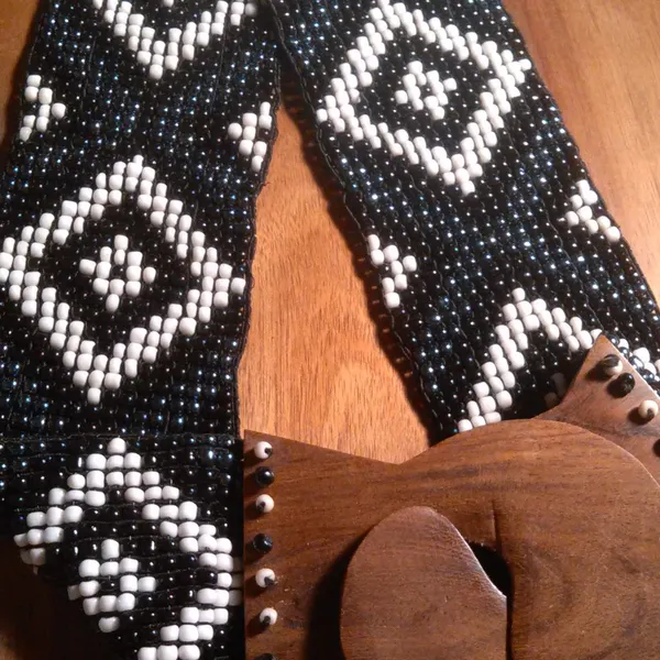 Southwestern Handcrafted Seed Bead Belt With Wooden Buckle - Image 9