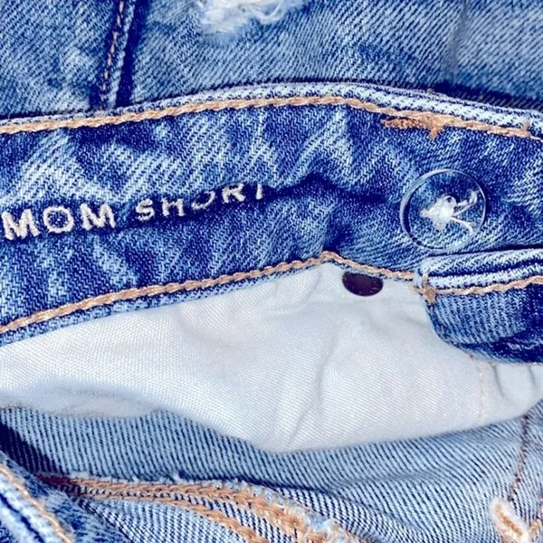 American Eagle MOM cutoff denim festival shorts size 0 - Image 8