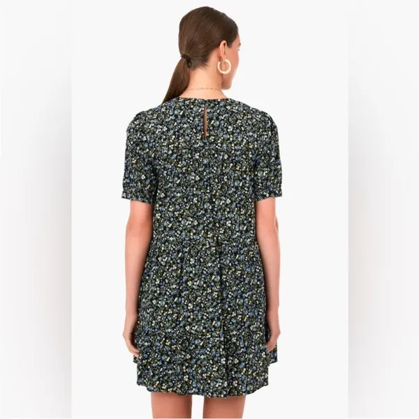Hyacinth House Quinn Tiered Mini Dress in Black Floral Tuckernuck - Image 4