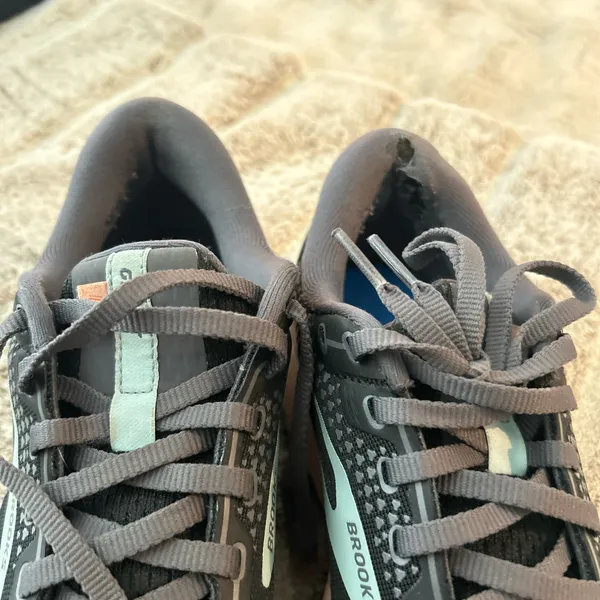 Brooks Shoes Women’s - Image 3