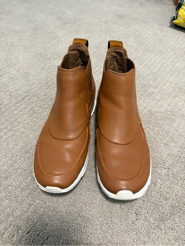 Nike Air Max Thea Chelsea Sneaker Boots - Image 2