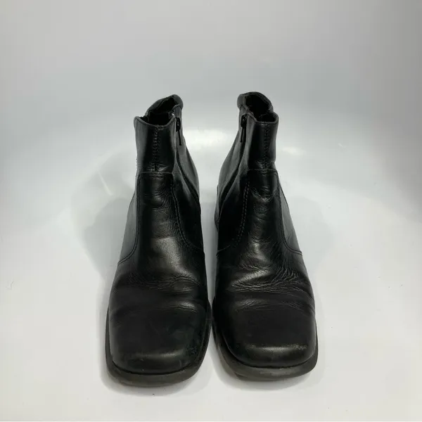Thom McAn leather Y2K boots size 8‎ Black - Image 4
