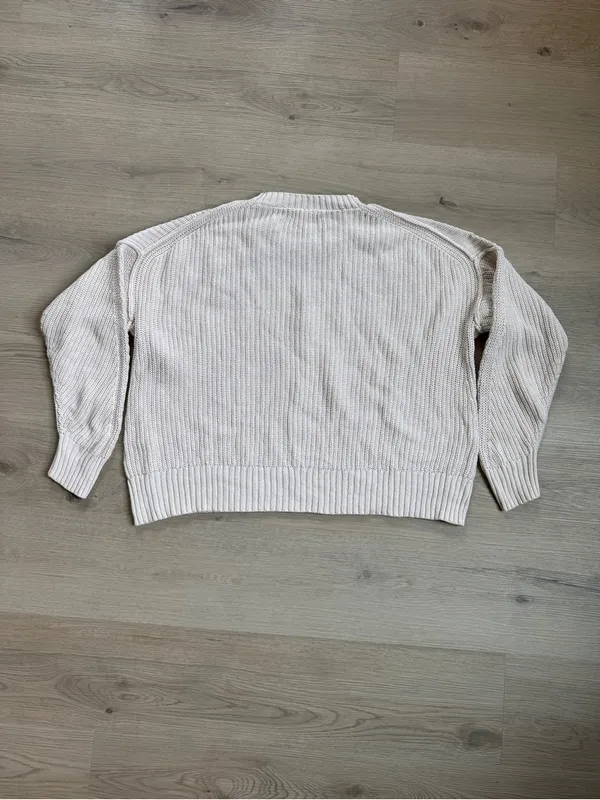 American Eagle cream chunky rib-knit oversized crewneck sweater size XS - Image 4