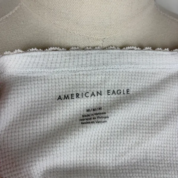 American eagle white lace trim long sleeve - Image 5
