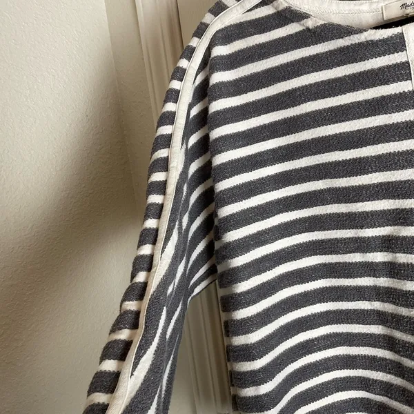 Madewell Gray White Striped Textured Cotton Top Back Zip Medium - Image 8