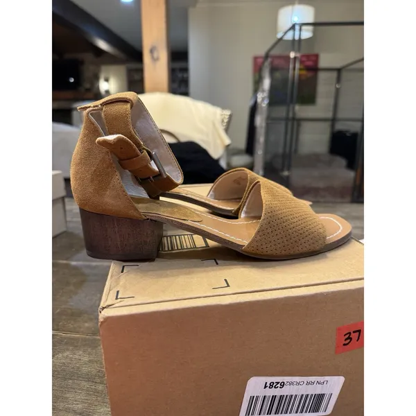 Splendid Heeled Sandal Tan‎ Suede Leather Size 8 Ankle Strap - Image 3