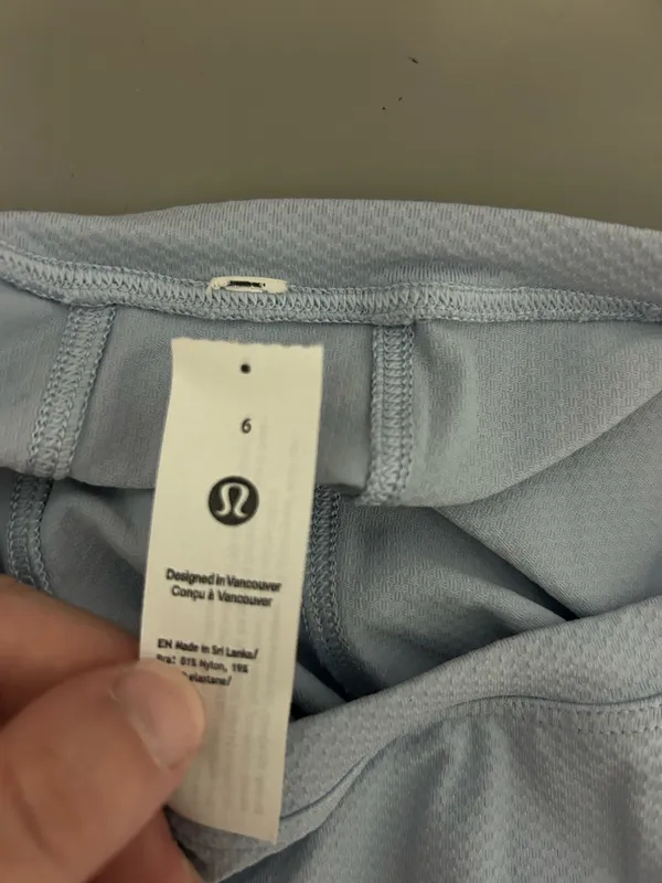 Lululemon Long Sleeve Oversized crop top - Image 4