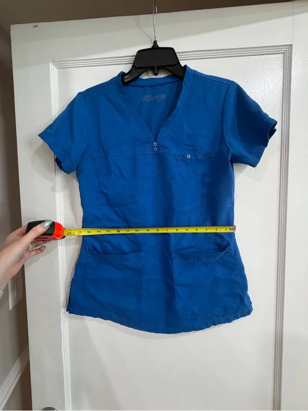 Grey's Anatomy Women's V-Neck Scrub Top in Bright Blue - Image 4