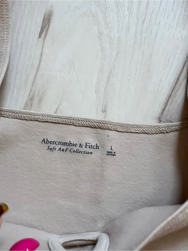 Tan Abercrombie and Fitch bodysuit size L - Image 3