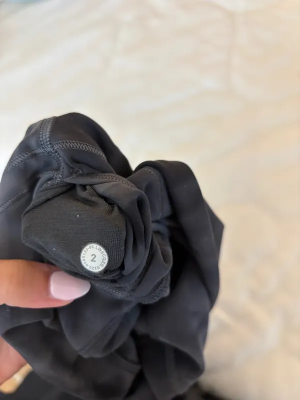 Lululemon Wunder Under Leggings - Image 5